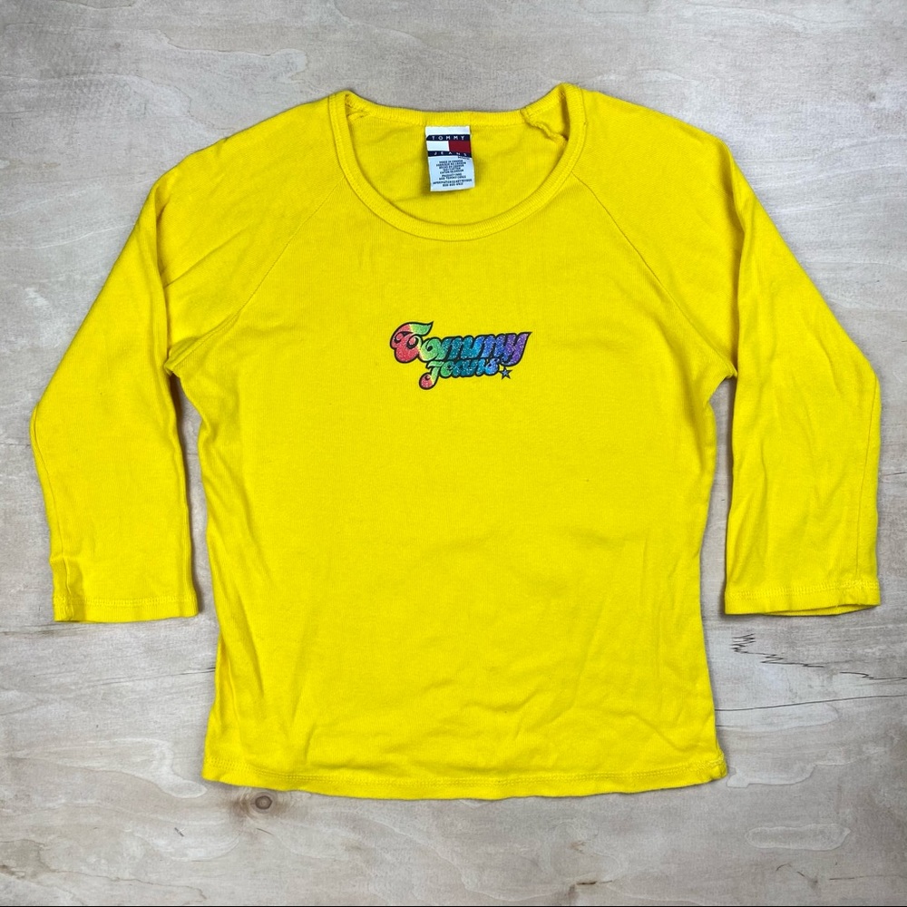 Vintage Tommy Jeans Rainbow Print Mid Sleeve Top
